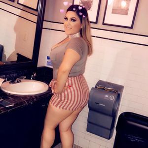 Meet your Posher, Samara